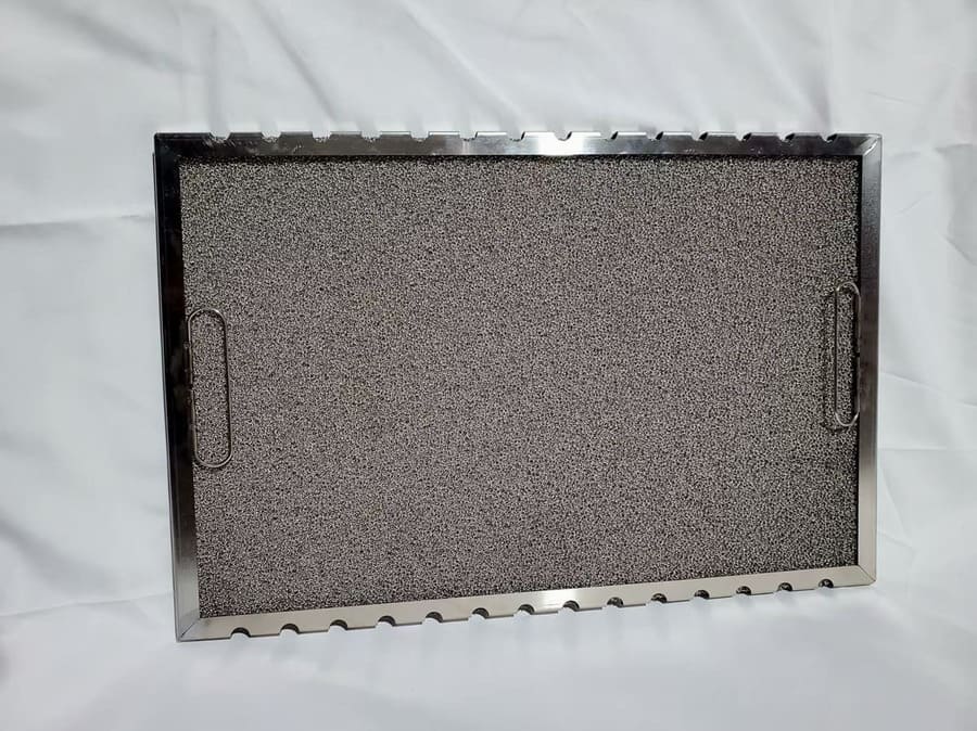 PrometheanFoam PM2.5 washable metal foam air filter — 20-30 PPI open-cell structure, 92.4% PM2.5 efficiency ASTM E2187 tested, 10+ year lifespan, for California wildfire smoke Arizona dust storms